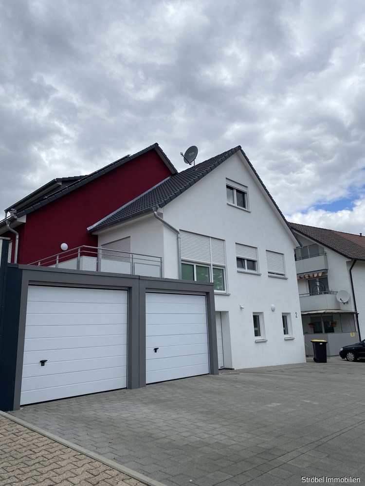 Moderne 3-Zimmer-Dachgeschosswohnung in Uffenheim zu vermieten – inkl. Stellplatz und EBK, 97215 Uffenheim, Dachgeschosswohnung