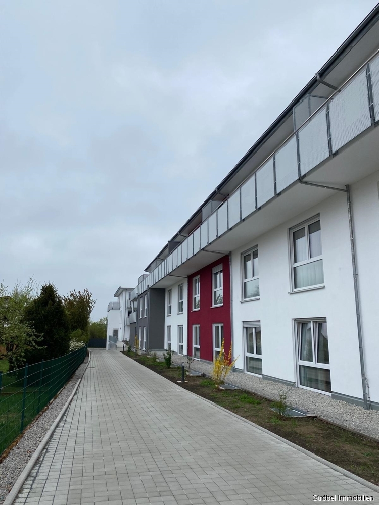 Exklusive 3-Zimmerwohnung im schönen Schopfloch zu vermieten – Erstbezug inkl. EBK und 1 Stellplatz, 91626 Schopfloch, Etagenwohnung