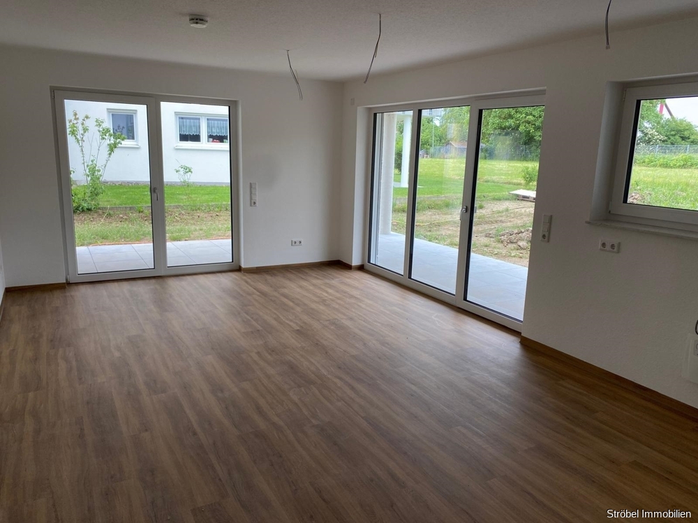 Moderne 3-Zimmerwohnung im schönen Schnelldorf zu vermieten – Erstbezug mit Außenstellplatz, 91625 Schnelldorf, Erdgeschosswohnung