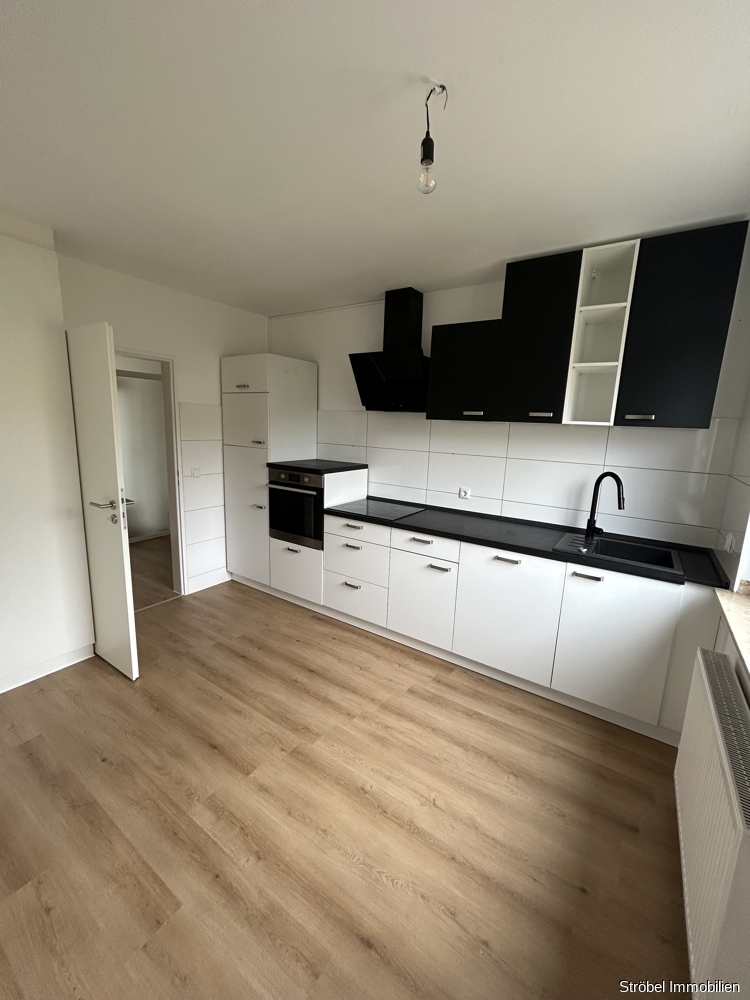 helle 3-Zimmerwohnung inkl. EBK im Rothenburger Stadtteil Bleiche zu vermieten, 91541 Rothenburg ob der Tauber, Etagenwohnung